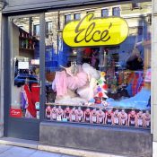Une boutique surprenante : Elcé Danse, au 14 rue de la Corraterie