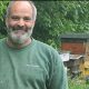 À Lancy, John Buffoni soigne ses abeilles avec amour